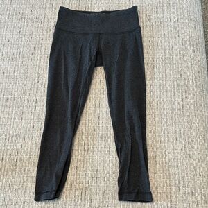 Lululemon gray cropped Leggings